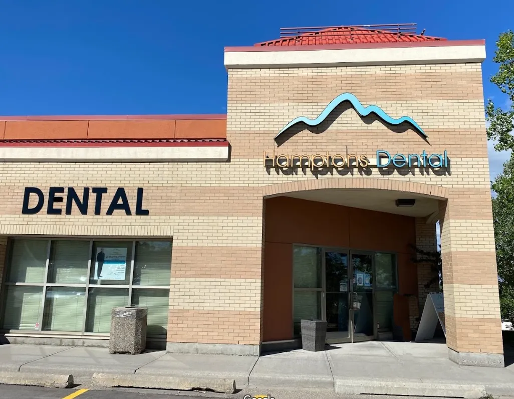 Hamptons Dental clinic in Calgary